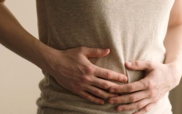یبوست مزمن چیست؟ علت‌ها، درمان + نشانه‌های خطرناک